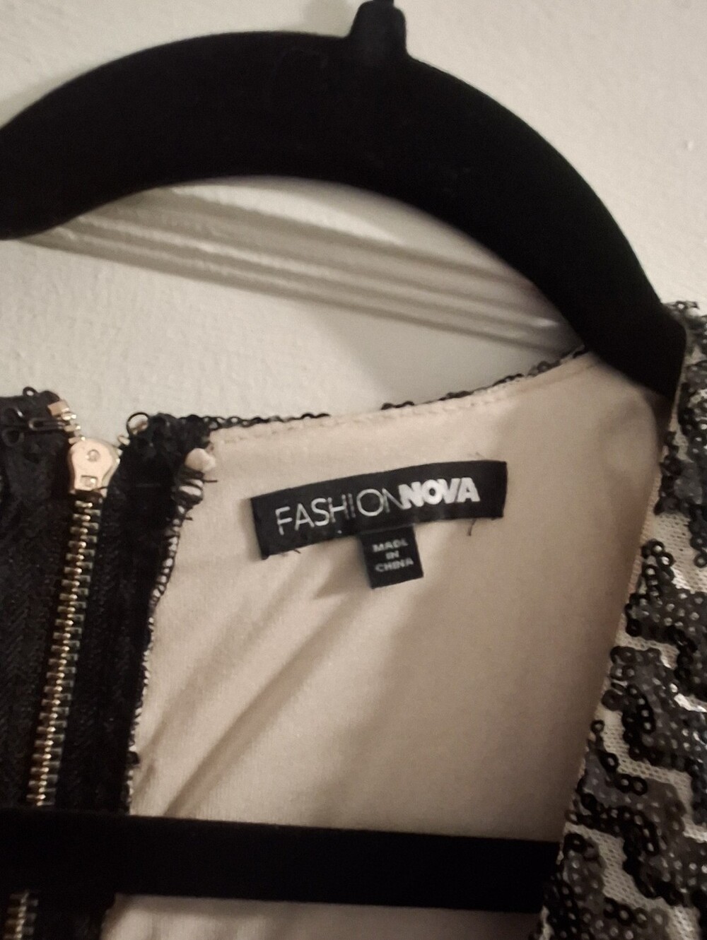 Fashion Nova Black & White Geometric Sequin Zip Jacket - Picture 4 of 5